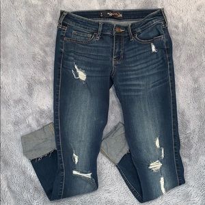 Hollister Dark Wash Crop Jean